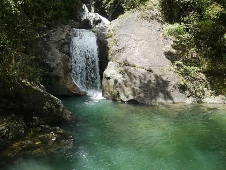 金牌导游牛刚搭档沈梦辰助力山西文旅!网友:山西再添“晋商少奶奶”一个!